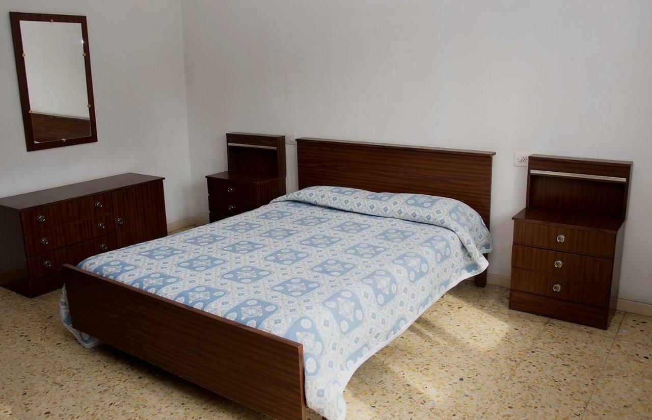 Apartamentos Vacacionales Caracas Sanxenxo Luaran gambar