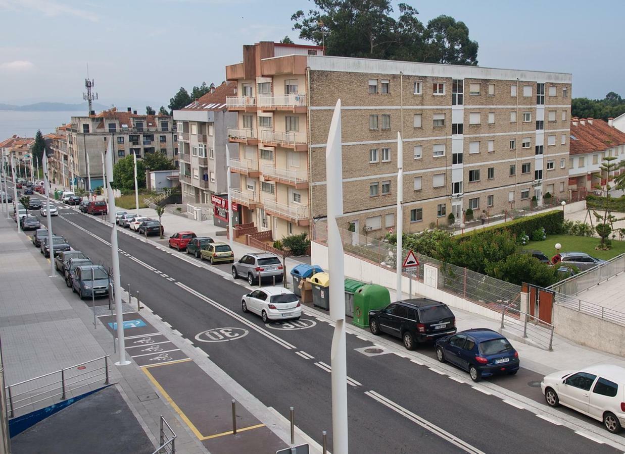 Apartamentos Vacacionales Caracas Sanxenxo Luaran gambar