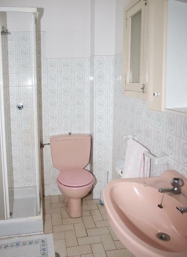 Apartamentos Vacacionales Caracas Sanxenxo Luaran gambar