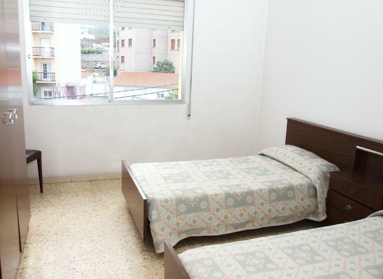 Apartamentos Vacacionales Caracas Sanxenxo Luaran gambar
