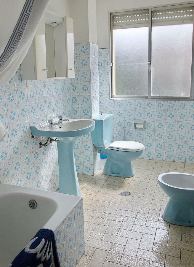 Apartamentos Vacacionales Caracas Sanxenxo Luaran gambar