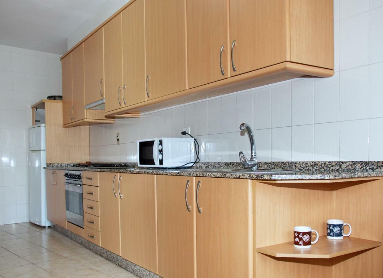 Apartamentos Vacacionales Caracas Sanxenxo Luaran gambar